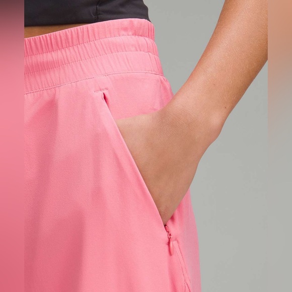 Lululemon Swift Mid-Rise Wide-Leg Pant Sakura Pink Size 8 30.5” inseam - Picture 4 of 9